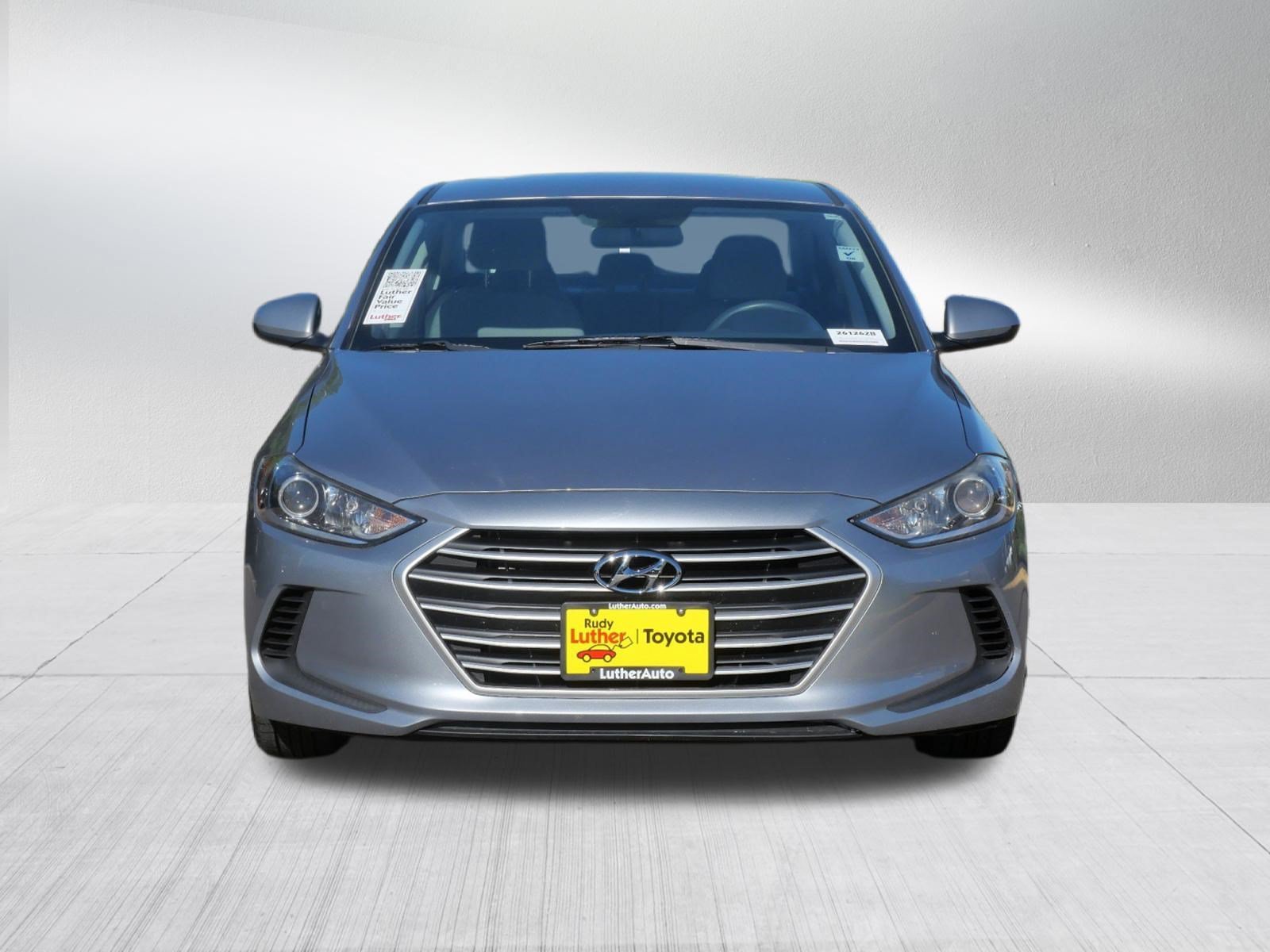 Used 2017 Hyundai Elantra SE with VIN 5NPD84LF5HH024035 for sale in Golden Valley, Minnesota