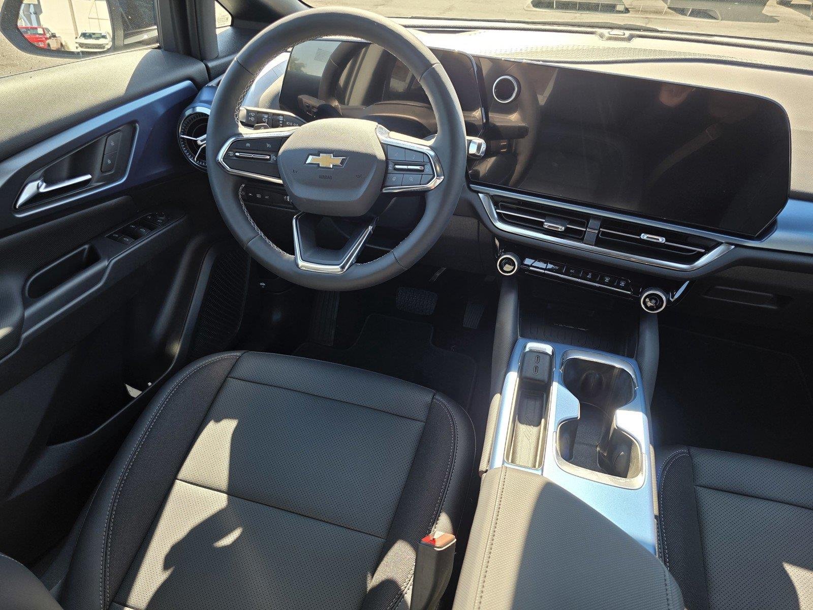 2026 Chevrolet Equinox EV 2LT - Photo 19