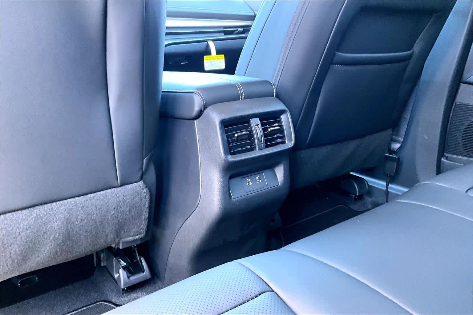 New 2026 Everest White Pearl Tricoat Nissan SL image 20