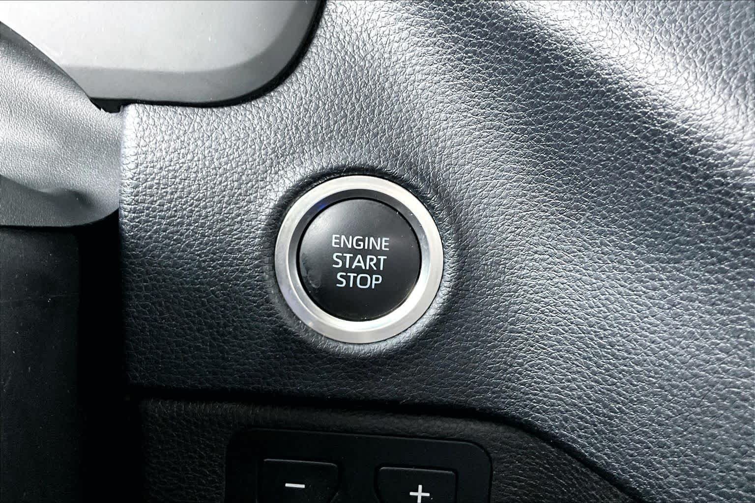 Used 2024 Magnetic Gray Metallic Toyota SR5 image 34