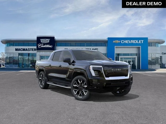 2025 GMC Sierra EV Denali