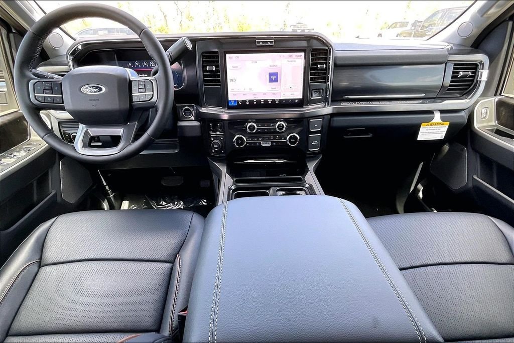 New 2026 Ford Super Duty F-250 Lariat 4D Crew Cab