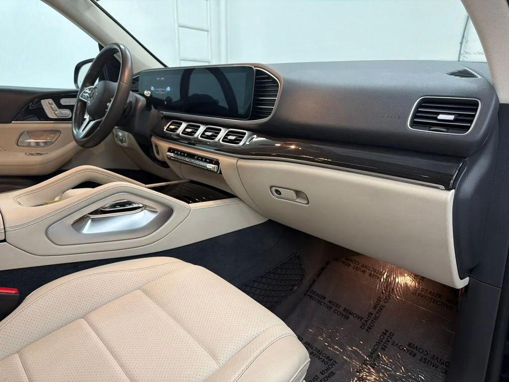 Certified Used 2020 Blue Mercedes-Benz GLE 350 image 32