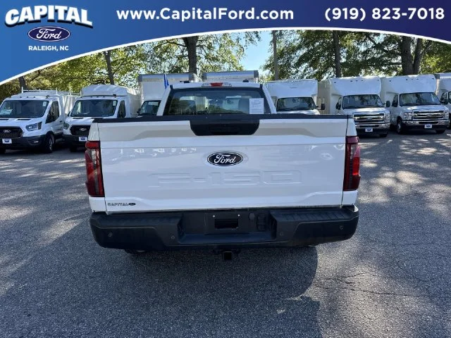 Used 2024 White Ford XL image 7