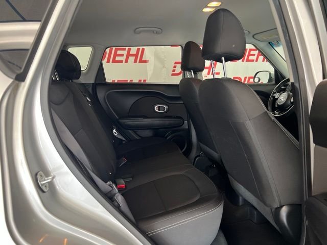 Used 2018 Silver Kia Base image 10
