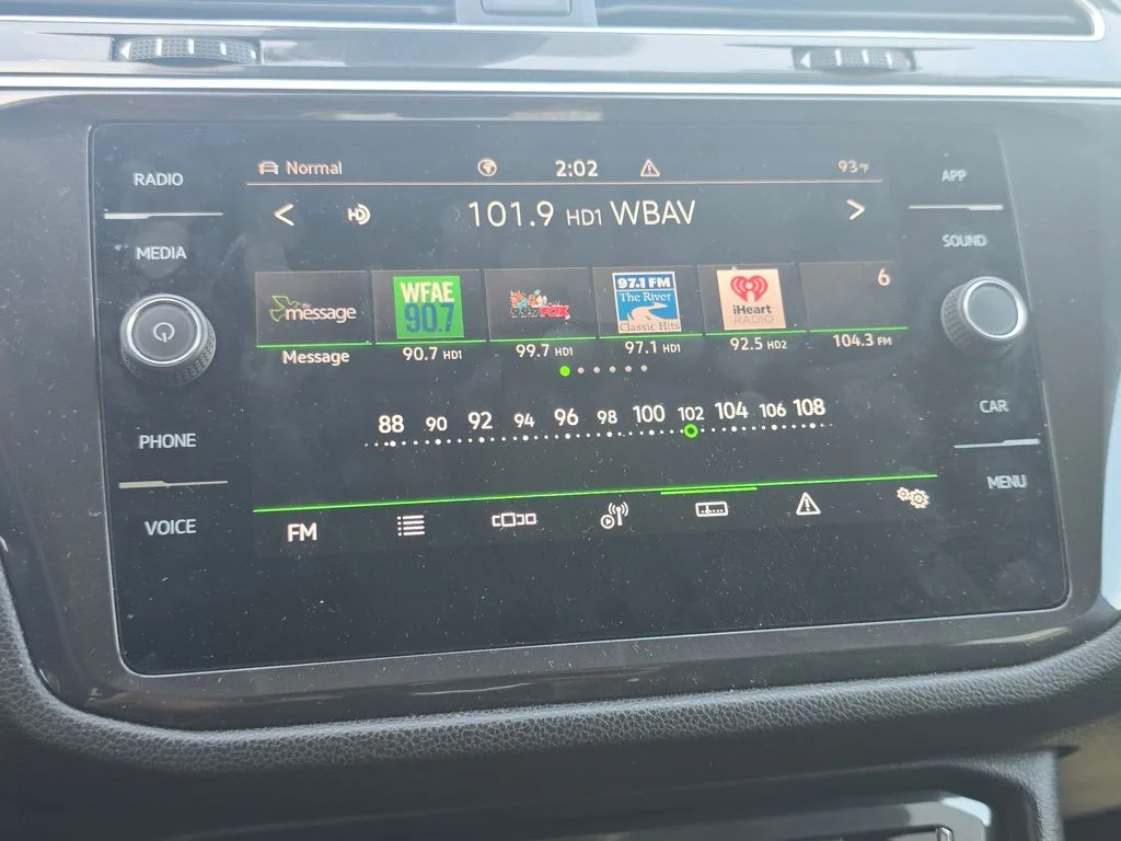 Used 2024  Volkswagen 2.0T Wolfsburg Edition image 30