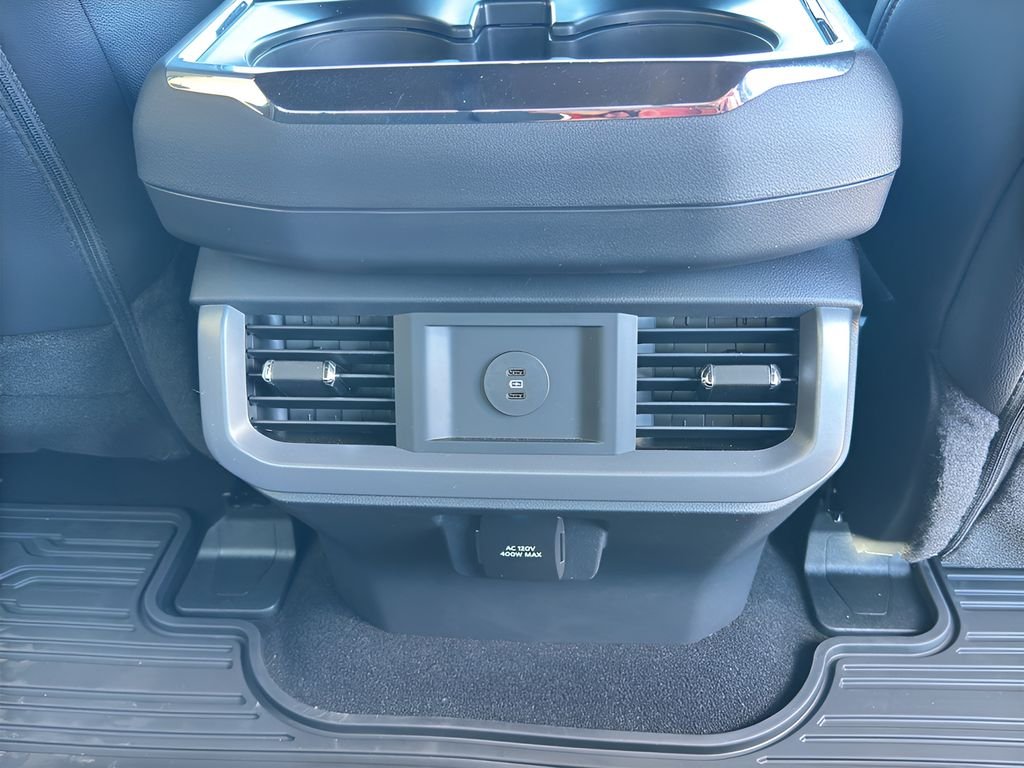 2025 Ford F-150 Lariat - Photo 37