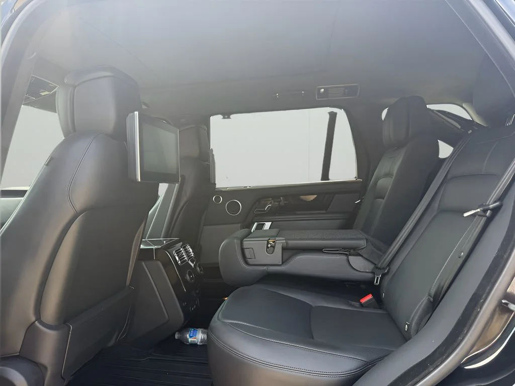 Used 2020 Santorini Black Metallic Land Rover Supercharged image 11