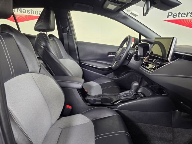 Used 2025 Midnight Black Metallic Toyota XSE image 3