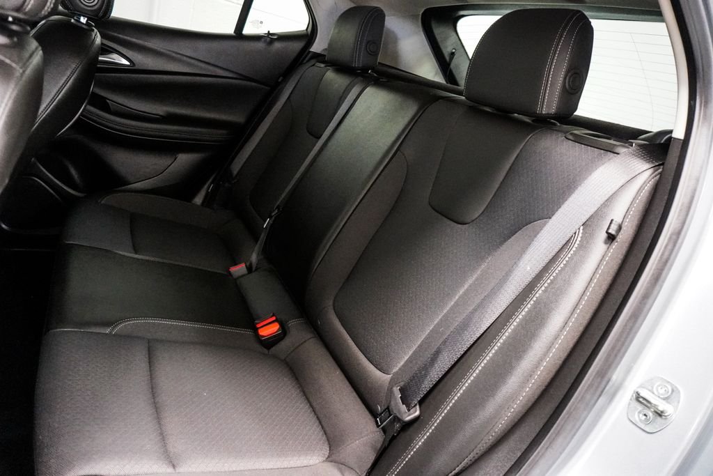 Used 2023 Gray Buick Preferred image 7
