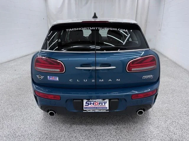 Used 2022 Blue MINI Signature image 3