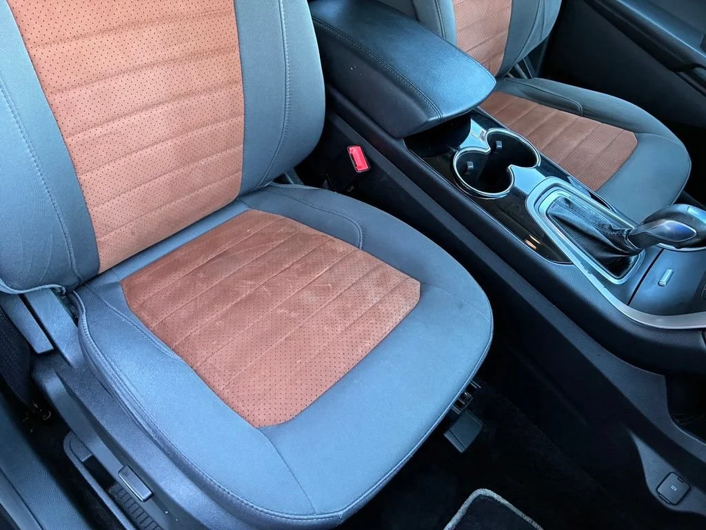 Used 2018 Shadow Black Ford SEL image 43