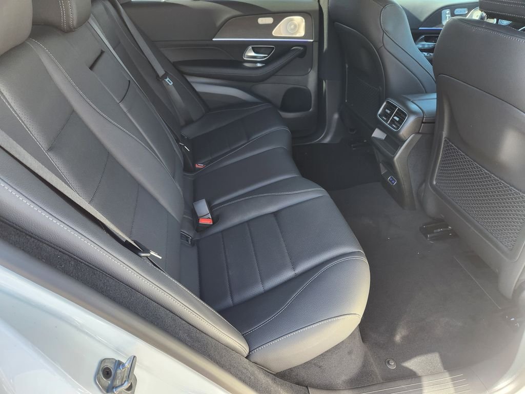 New 2026 Polar White Mercedes-Benz GLE450E 4MATIC® image 18