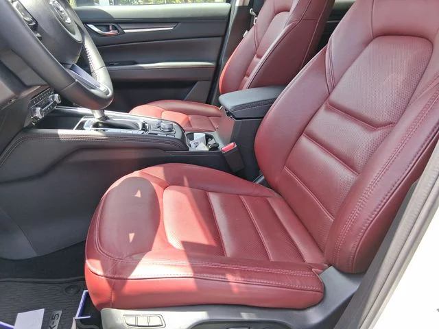 Certified Used 2025 White Mazda 2.5 S Carbon Edition image 3