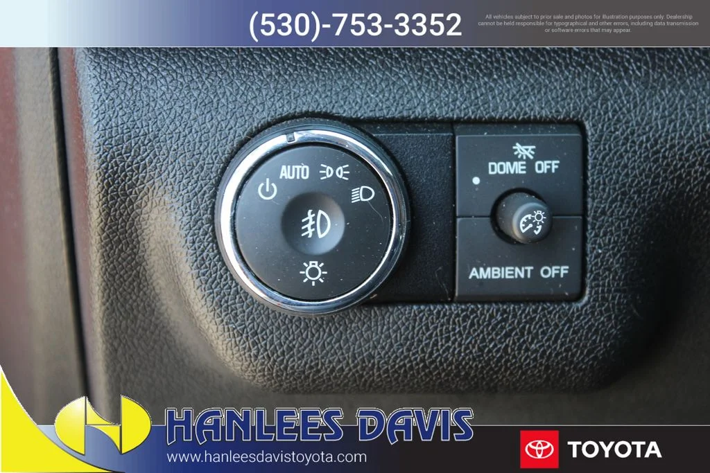 Used 2017 Red Chevrolet 2LT image 32