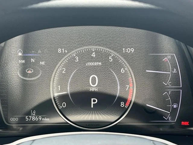 Used 2022 White Lexus 350 image 29