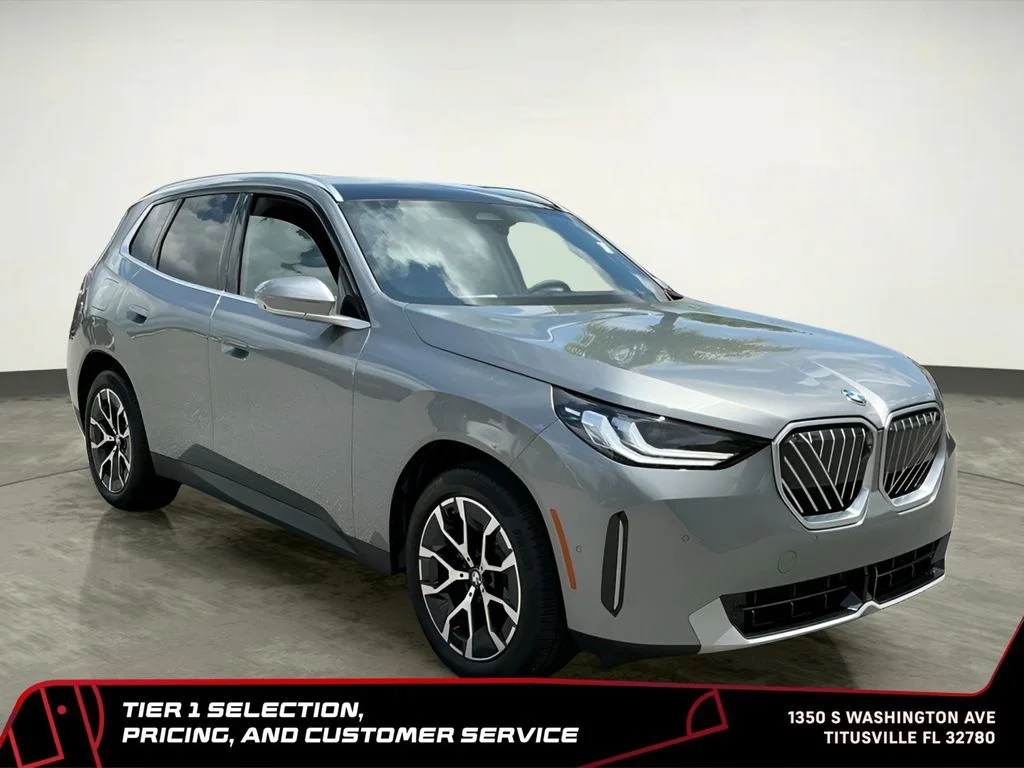 Used 2025 Gray BMW 30 xDrive image 9