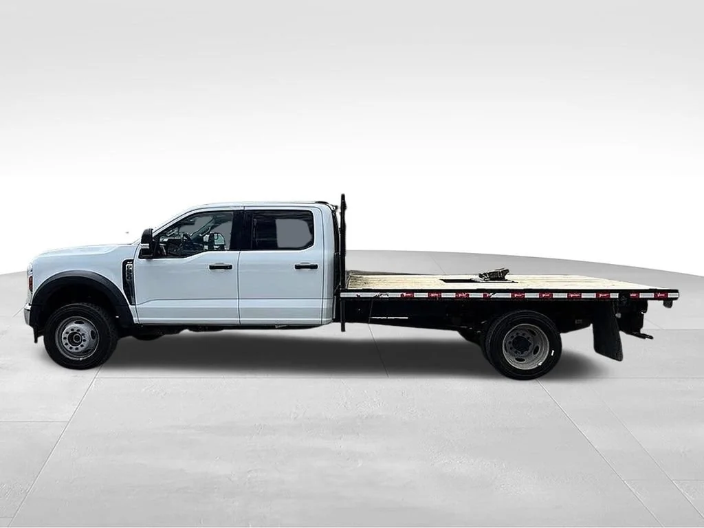 Used 2024 White Ford XL image 12
