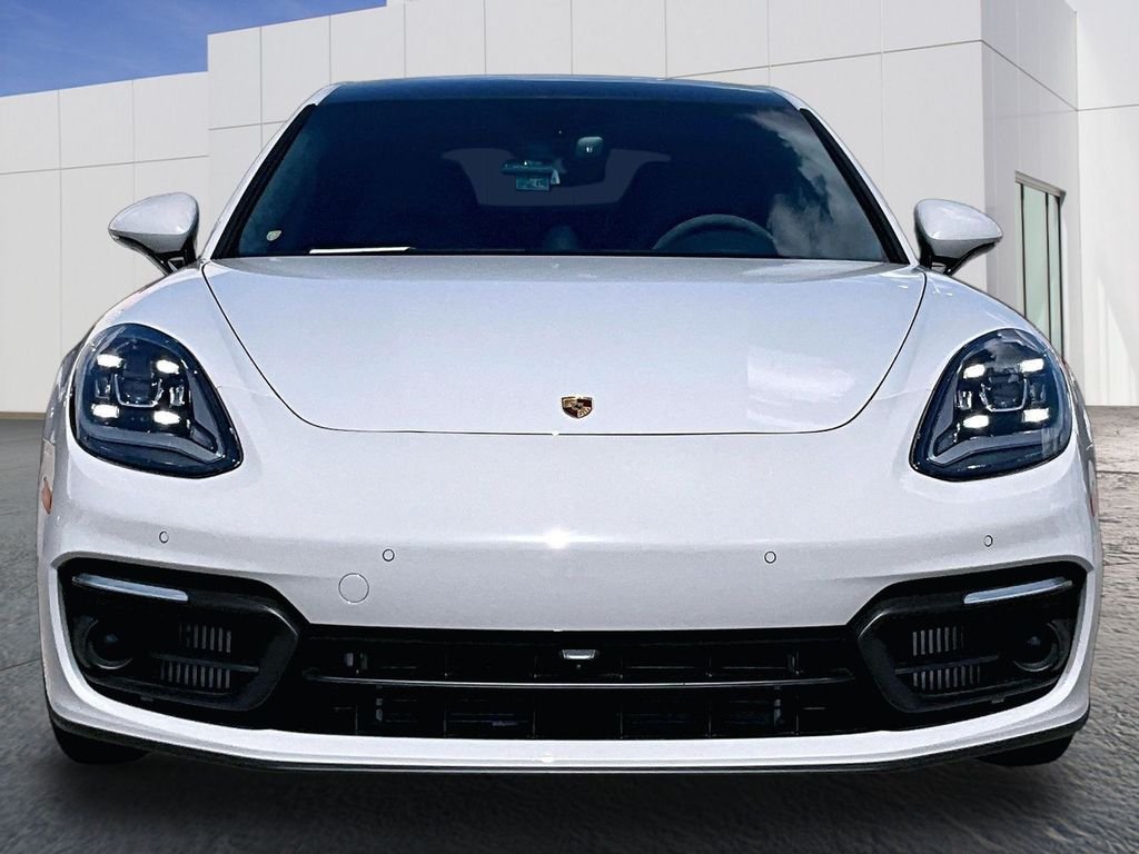 Used 2023  Porsche 4 Platinum Edition image 10