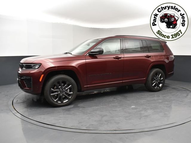 New 2026 Velvet Red Pearl-Coat Exterior Paint Jeep Limited image 3