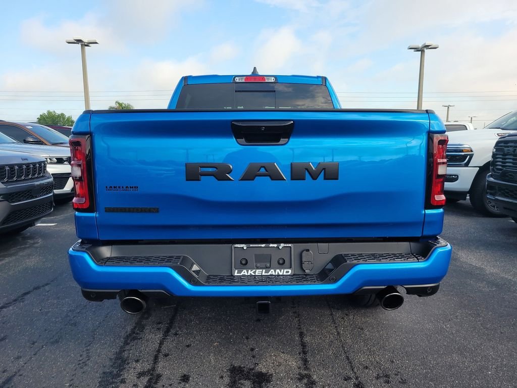 New 2026 Hydro Blue Pearl-Coat Exterior Paint RAM Big Horn/Lone Star image 6