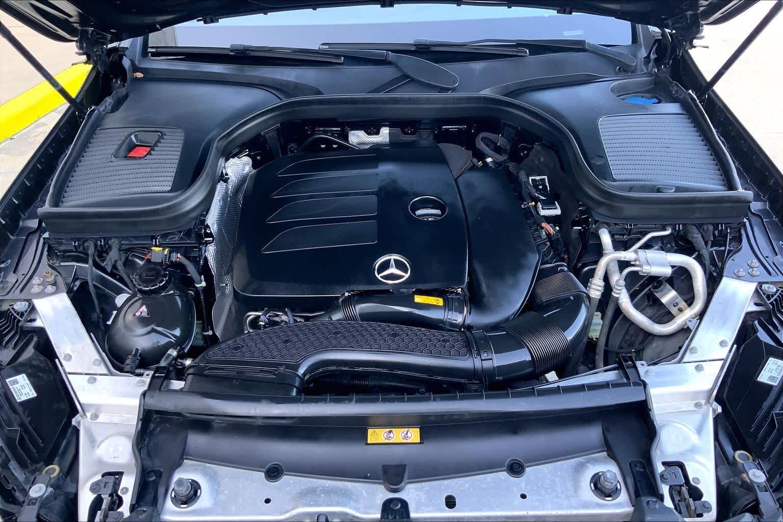 2022 Mercedes-Benz GLC GLC300 - Photo 27