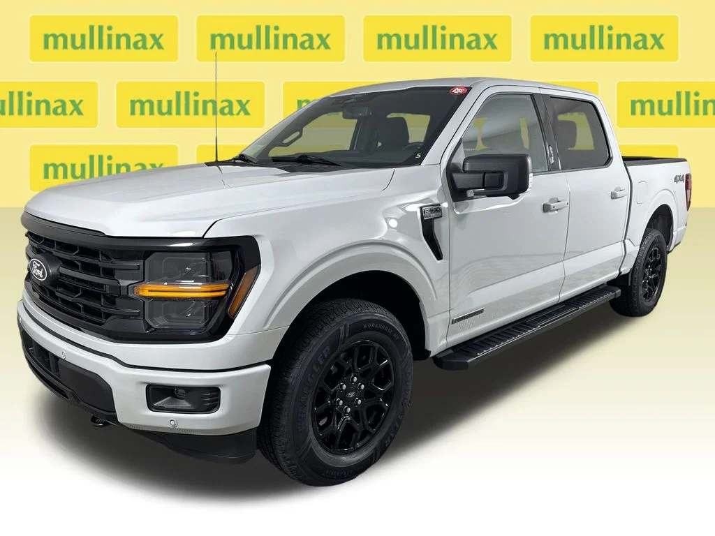 Certified Used 2024 White Ford XLT image 15