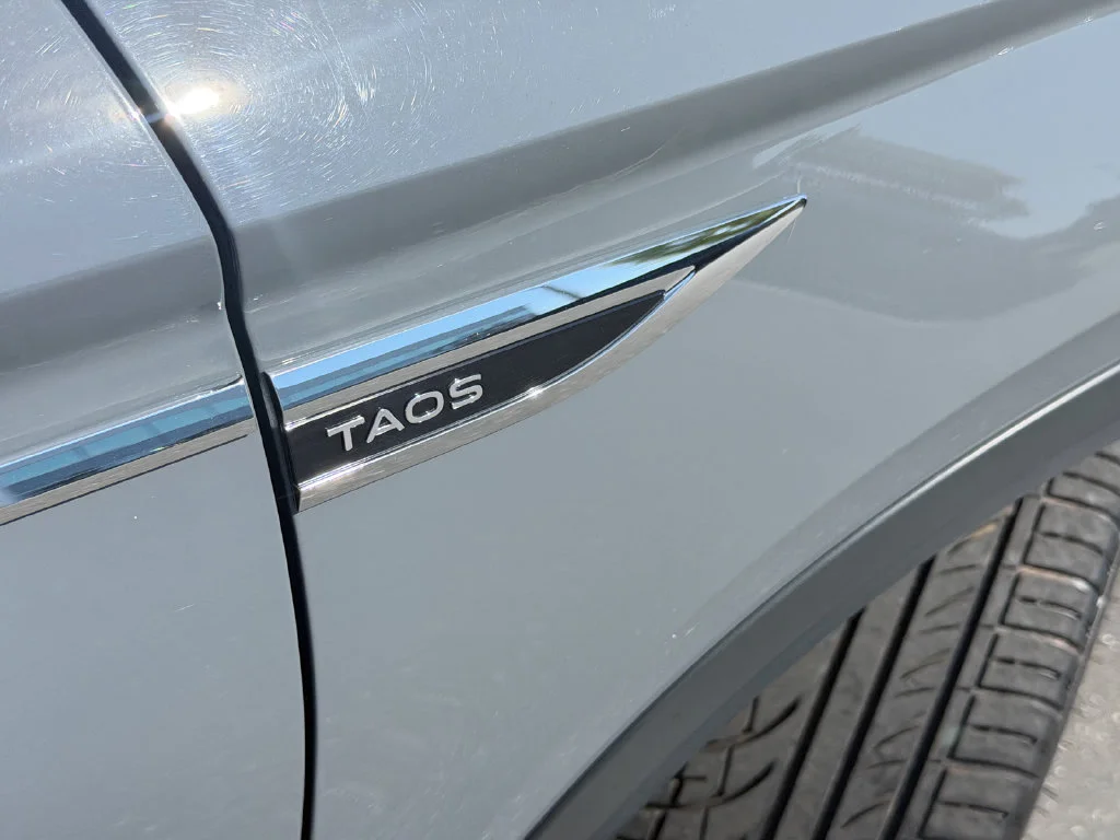 Used 2022 Pure Gray Volkswagen 1.5T SEL image 6
