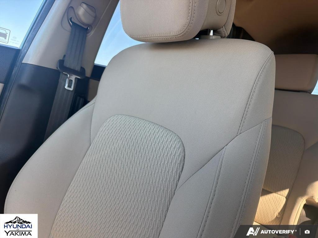 Used 2018 Platinum Graphite Hyundai 2.4L image 20