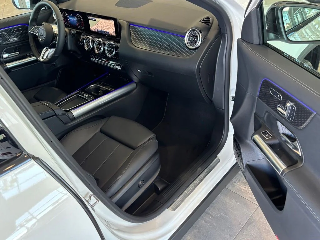 Used 2026 White Mercedes-Benz GLA 250 image 34