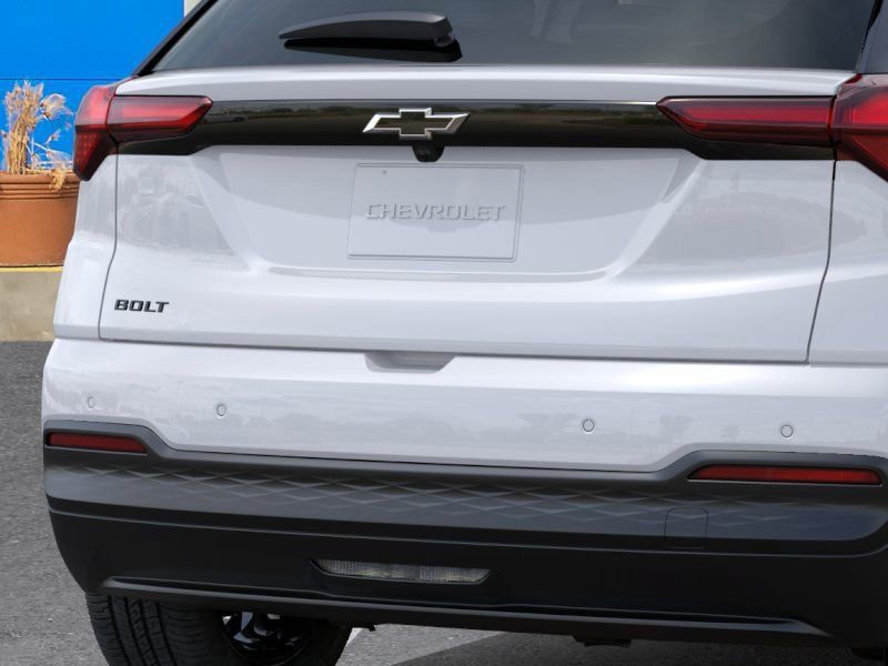 New 2027 Summit White Chevrolet LT image 14