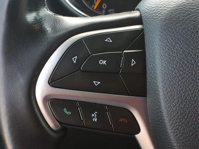 Used 2021 Gray Jeep Limited image 19
