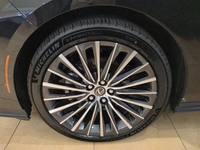 New 2026 Caviar Lexus ES 350e PREMIUM image 10