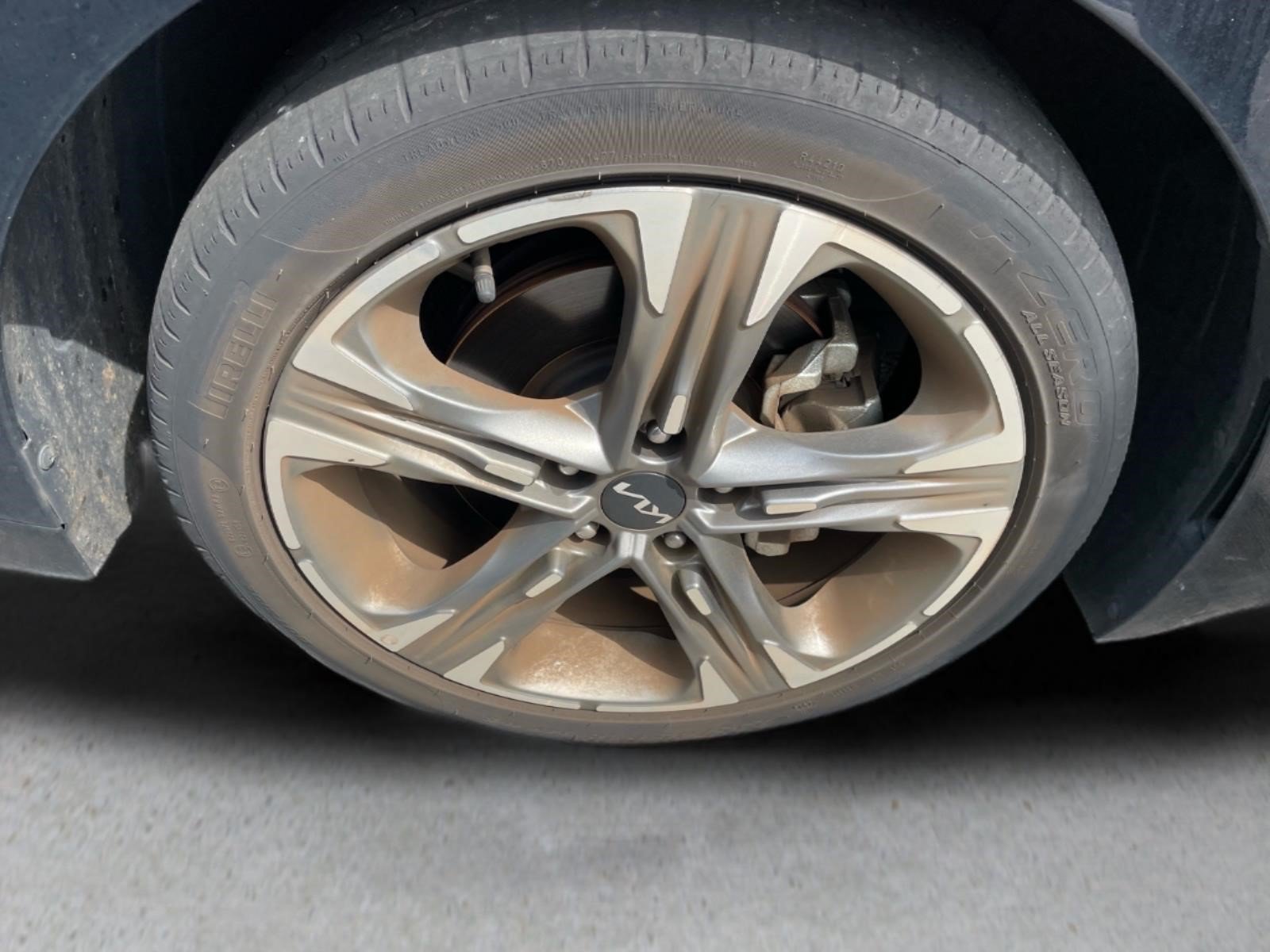 Used 2024 Ebony Black Kia EX image 13