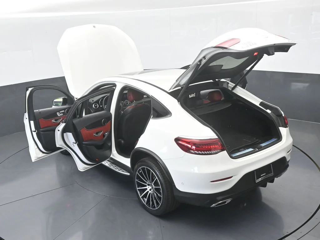 Used 2022 Diamond White Mercedes-Benz GLC 300 Coupe image 79