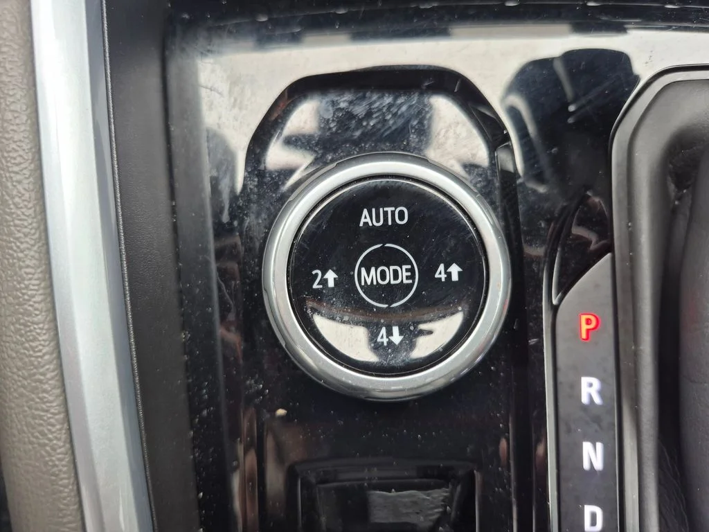 Used 2024 Black Chevrolet ZR2 image 20