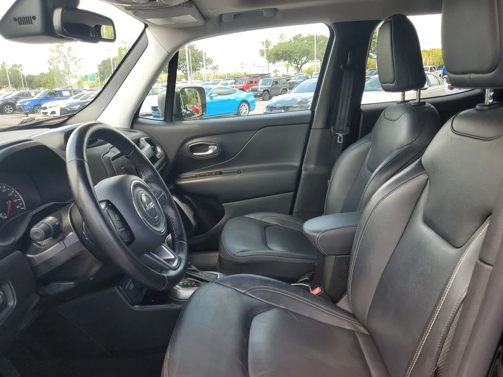 Used 2020 Black Jeep Limited image 11