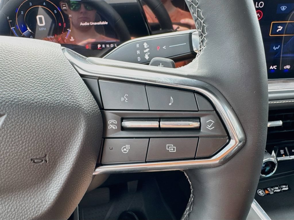 2026 Chevrolet Suburban Premier - Photo 38