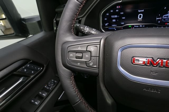 Used 2024 White GMC AT4X image 34