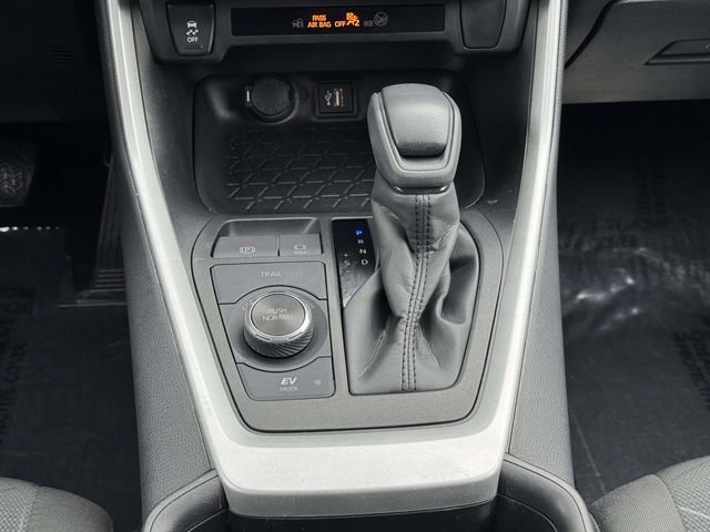 Used 2024 Red Toyota XLE image 20