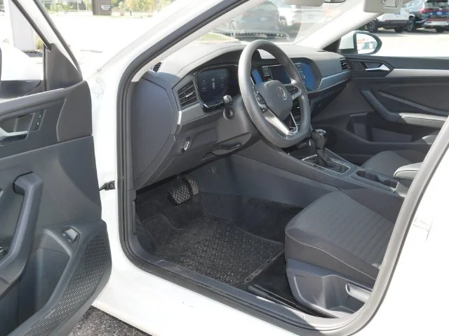 Used 2023 Pure White Volkswagen 1.5T S image 12