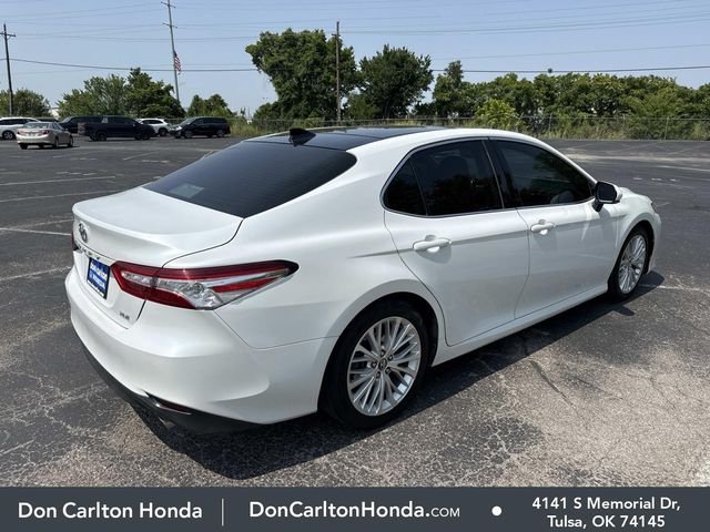 Used 2020 Pearl Toyota XLE image 4