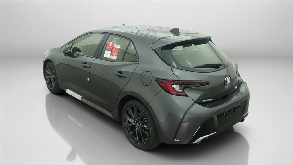 New 2027 Magnetic Gray Metallic Toyota XSE image 14