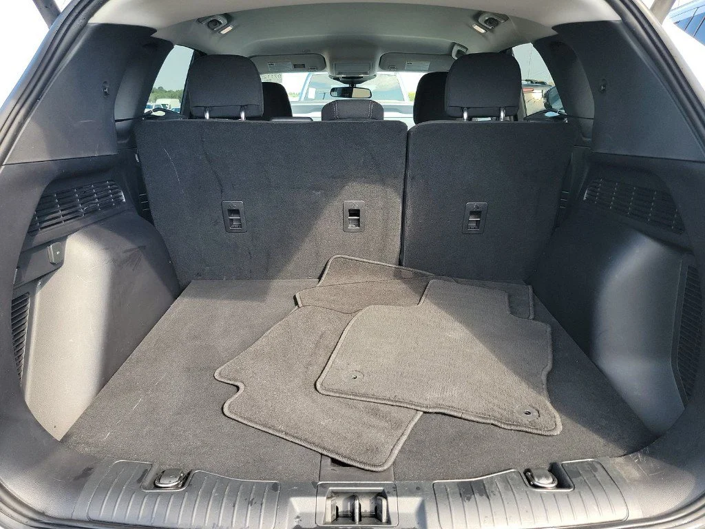 Used 2023 White Ford Active image 21