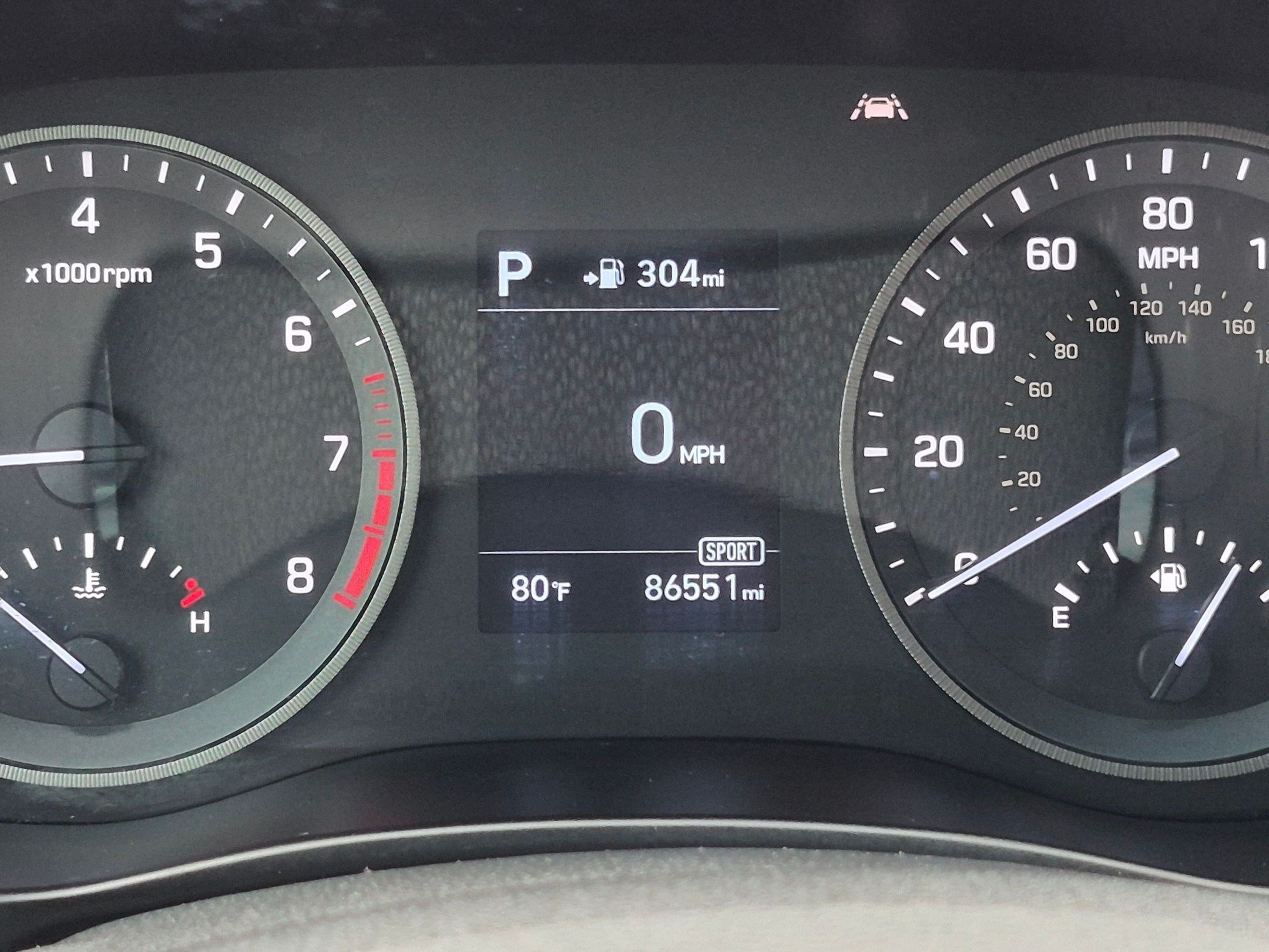 Used 2021 Winter White Hyundai Value image 19