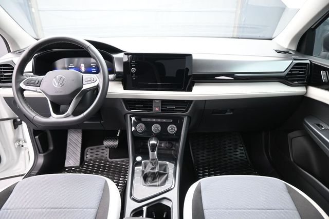 Used 2025 White Volkswagen 1.5T S image 16