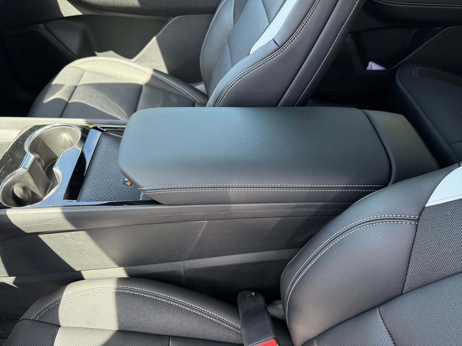2026 Chevrolet Blazer EV LT - Photo 14