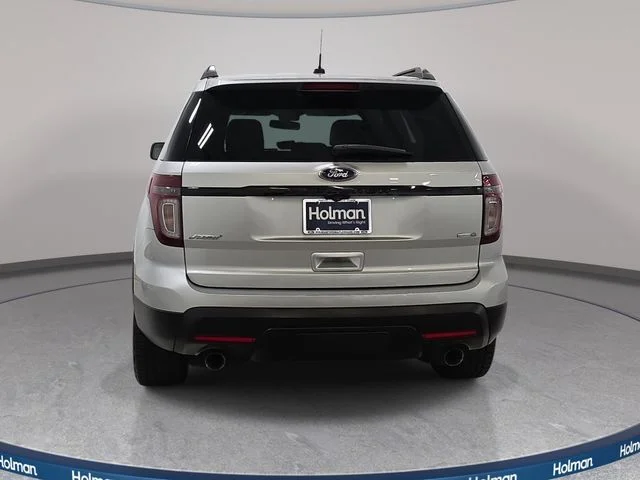 Used 2015 Ingot Silver Ford Sport image 7