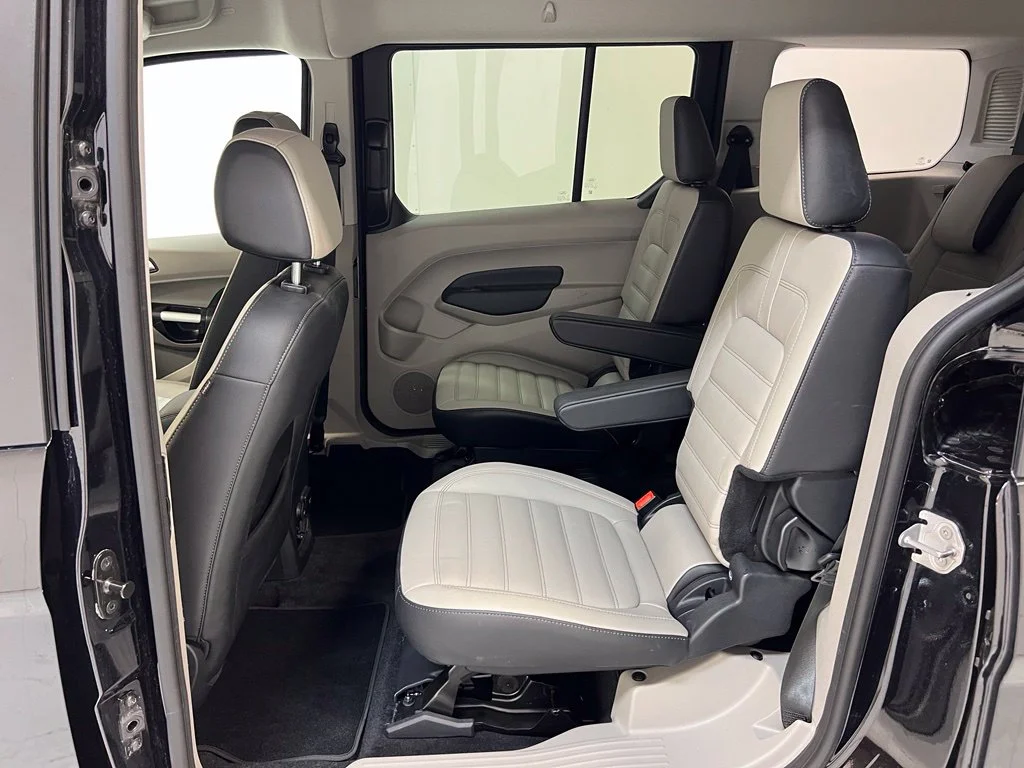 Used 2023 Black Ford Titanium image 27