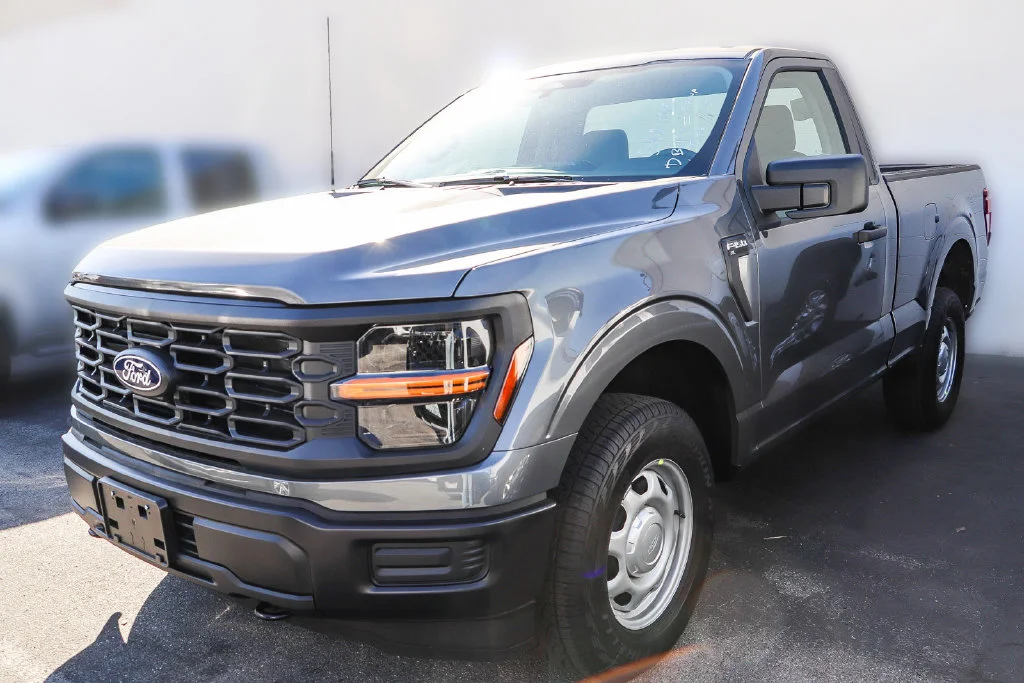 Certified Used 2026 Gray Ford XL image 1